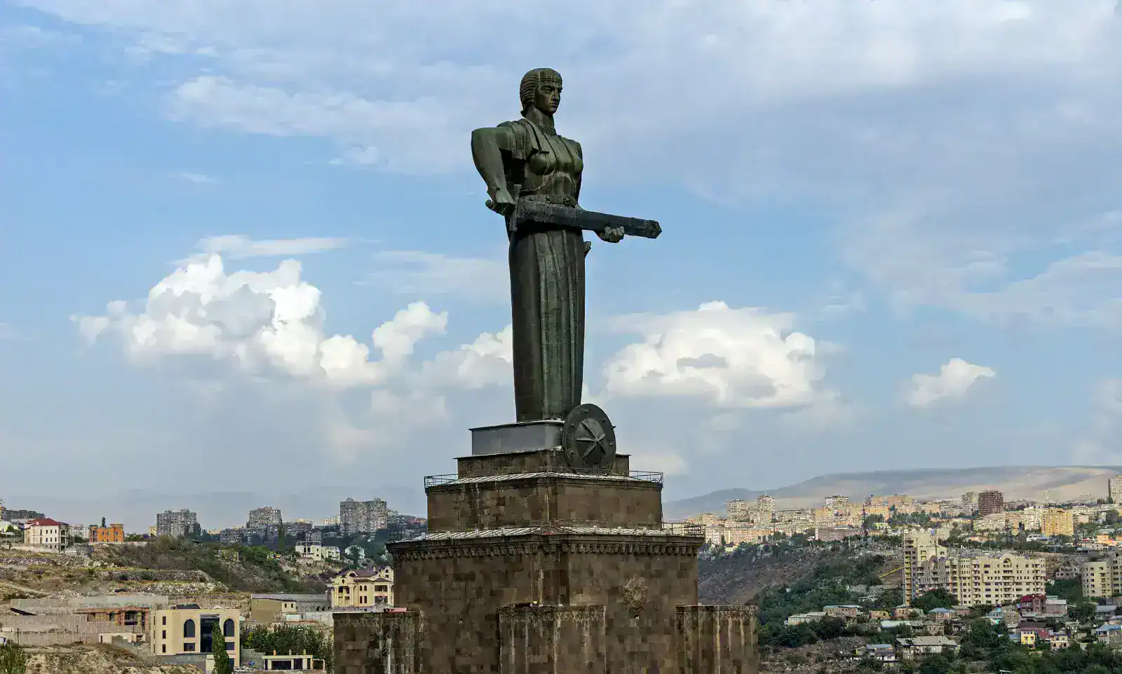 Mother Armenia & Military Museum (Victory Park)