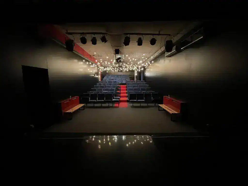 Small Theatre (Vahan Badalyan)